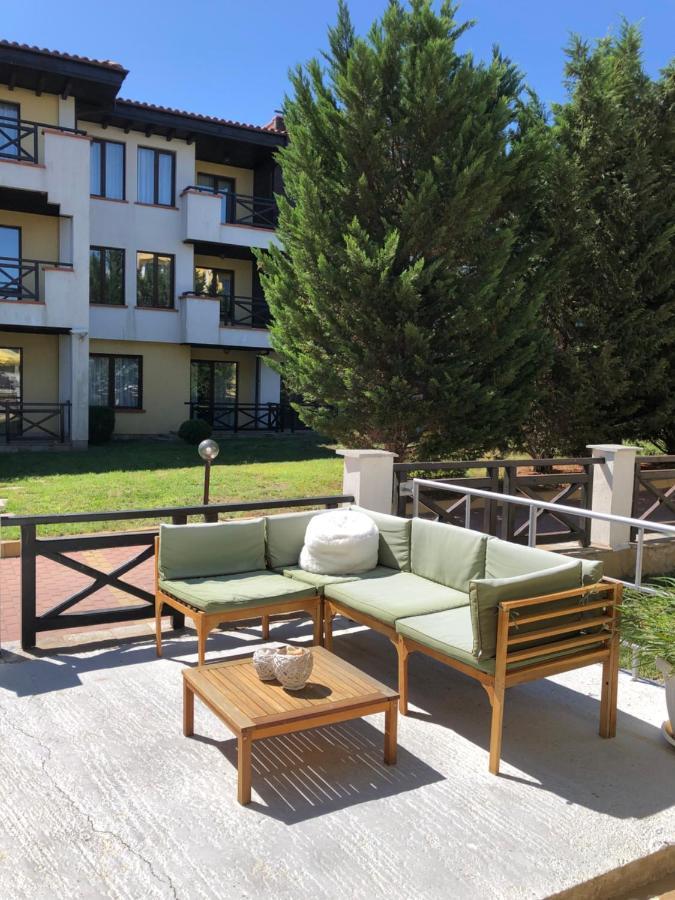 Family Hotel Littoral Sozopol Bagian luar foto