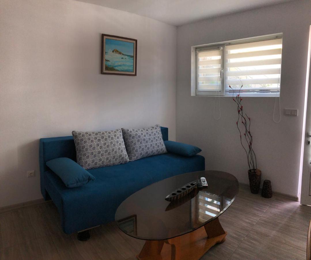Family Hotel Littoral Sozopol Bagian luar foto