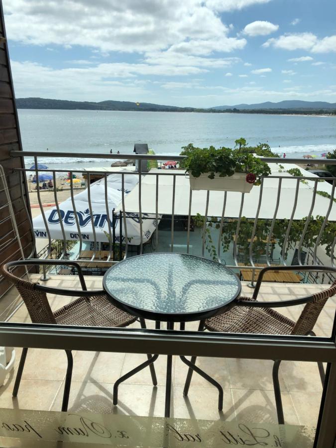 Family Hotel Littoral Sozopol Bagian luar foto
