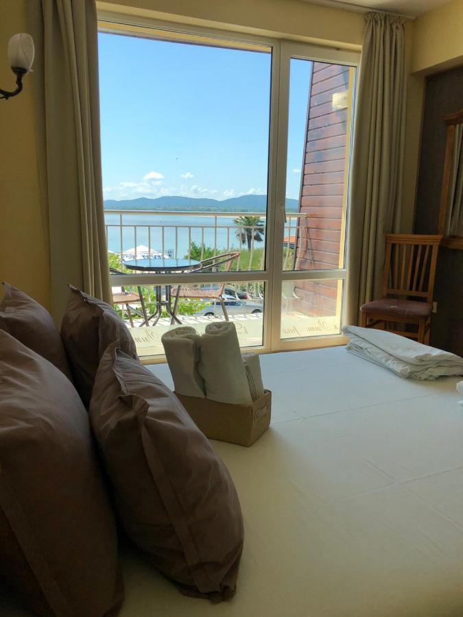 Family Hotel Littoral Sozopol Bagian luar foto